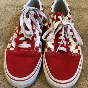red checkered vans